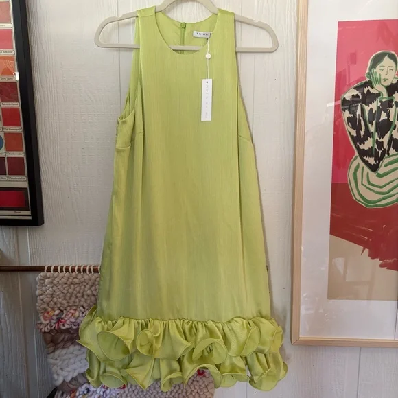 NWT Trina Turk FEATHER dress Lime Ruffle-Hem Mini Dress size medium - Picture 3 of 11